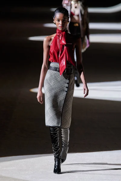 Look 20
